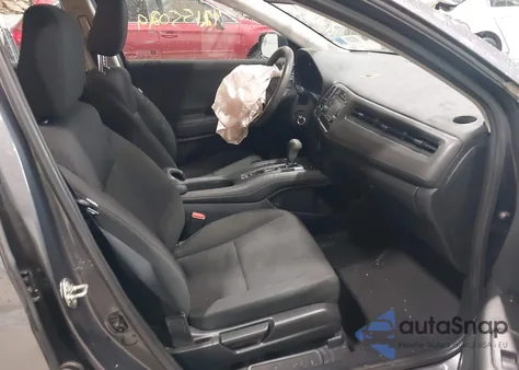 2017 Honda Hr-V Lx z USA, uszkodzony, nr VIN 3CZRU6H31HG706280